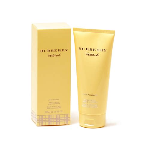 crema corpo burberry body prezzo|Burberry Weekend For Woman Parfumed Body Lotion latte .